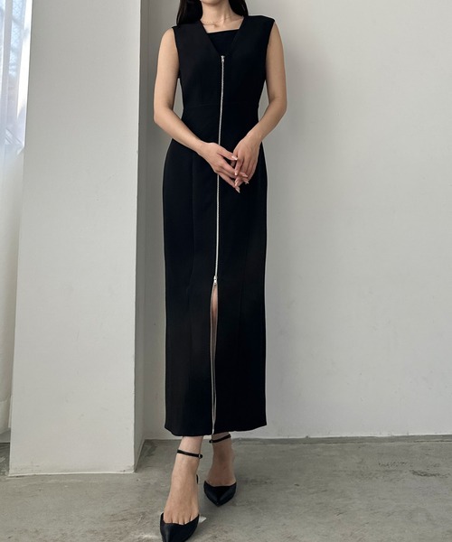 Louere（ルエレ）の「フロントダブルジップIラインジャンパースカート[高身長サイズMT/低身長サイズS有り]（ジャンパースカート・レディース・ブラック/アイボリー/ネイビー/ダークグレー/ベージュ系その他・MT/X-LARGE/LARGE/MEDIUM/SMALL）」の9枚目の写真