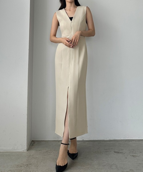 Louere（ルエレ）の「フロントダブルジップIラインジャンパースカート[高身長サイズMT/低身長サイズS有り]（ジャンパースカート・レディース・ブラック/アイボリー/ネイビー/ダークグレー/ベージュ系その他・MT/X-LARGE/LARGE/MEDIUM/SMALL）」の20枚目の写真