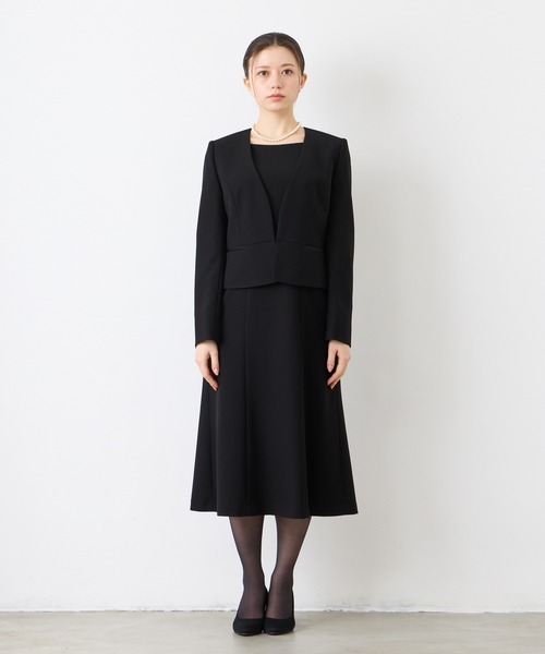 AIMER（エメ）の「【喪服・礼服】ウォッシャブル Vネックノーカラージャケット・前開きワンピース 2点セットブラックフォーマルアンサンブル（スーツセット・レディース・ブラック・7号/9号/11号/13号）」の19枚目の写真