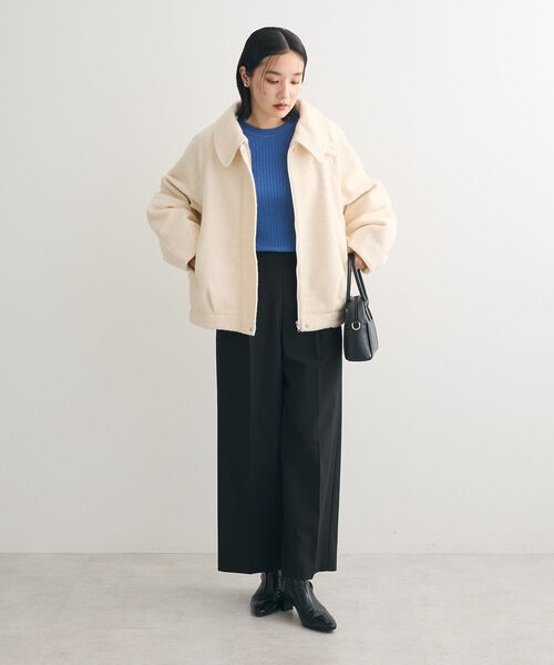 Green　Parks（グリーンパークス）の「あったかきれシル ワイドストレートパンツ（スラックス・レディース・ブラック/グレイッシュベージュ・M/L）」の14枚目の写真