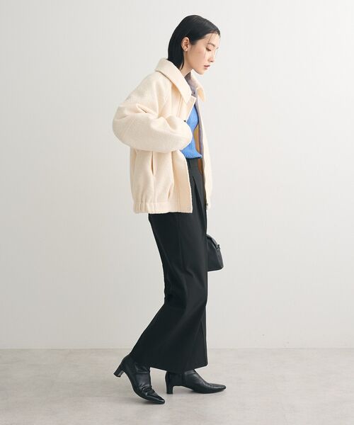 Green　Parks（グリーンパークス）の「あったかきれシル ワイドストレートパンツ（スラックス・レディース・ブラック/グレイッシュベージュ・M/L）」の13枚目の写真