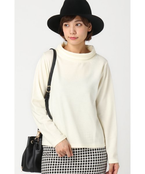 SLOBE IENA（スローブイエナ）の「ウォッシャブルウールタートルプルオーバー◆（Tシャツ/カットソー・レディース・カーキ/ブラック/ブルー系その他/ホワイト/タン・FREE）」の2枚目の写真