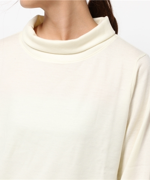 SLOBE IENA（スローブイエナ）の「ウォッシャブルウールタートルプルオーバー◆（Tシャツ/カットソー・レディース・カーキ/ブラック/ブルー系その他/ホワイト/タン・FREE）」の17枚目の写真