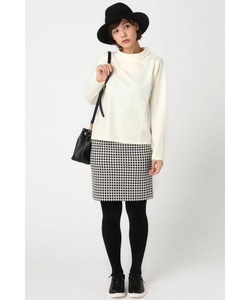 SLOBE IENA（スローブイエナ）の「ウォッシャブルウールタートルプルオーバー◆（Tシャツ/カットソー・レディース・カーキ/ブラック/ブルー系その他/ホワイト/タン・FREE）」の15枚目の写真