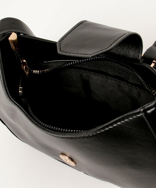 folka（フォルカ）の「3-11E99 センターベルト PUレザー バックル 大きめ金具 ハンドバッグ（ハンドバッグ・レディース・ブラック・ONESIZE）」の8枚目の写真