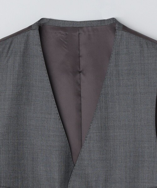 SHIPS（シップス）の「SHIPS: LORO PIANA FABRIC オーストラリス シャークスキン ベスト（ベスト・メンズ・グレー系その他・MEDIUM/LARGE）」の13枚目の写真