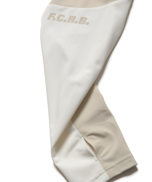 F.C.Real Bristol(エフシーレアルブリストル)の「STREAM LINE L/S TOP(Tシャツ/カットソー・メンズ・ライトブラウン/オフホワイト/ブラック・X-LARGE/LARGE/MEDIUM/SMALL)」の5枚目の写真