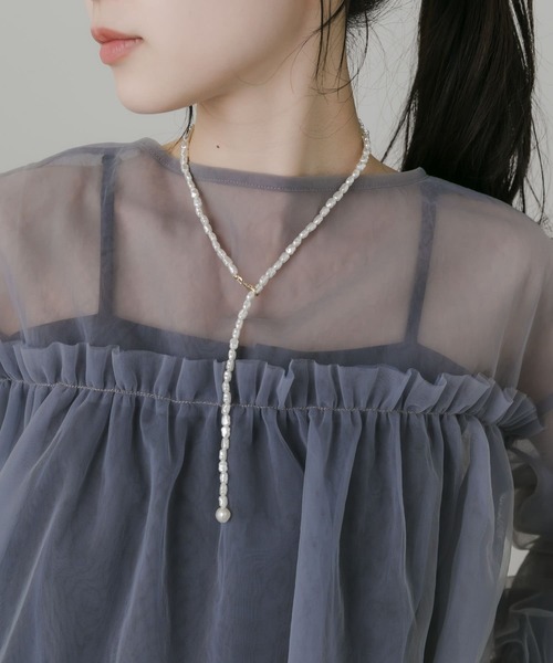 SMELLY(スメリー)の「ランダムパールマルチYネックレス(ネックレス・レディース・アイボリー・-)」の1枚目の写真