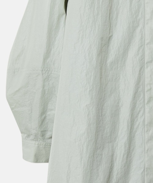 LE CIEL BLEU(ルシェルブルー)の「ナイロンレザーシャツドレス / Nylon Lether Shirts Dress(ワンピース・レディース・ブラック/オレンジ/ライトグリーン・36)」の12枚目の写真