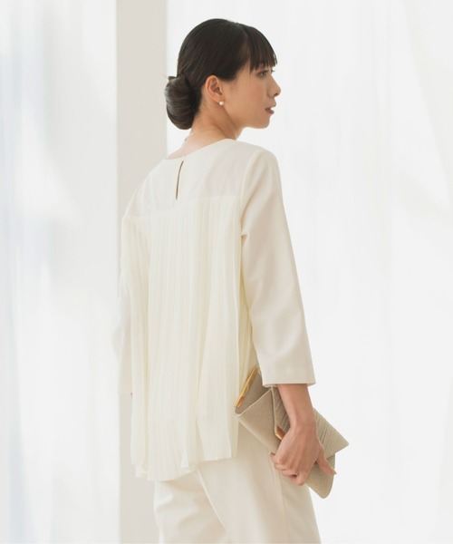 Rebloom(リブルーム Rebloom Reb loom)の「【洗える/セレモニースーツ/セットアップ対応】バックプリーツトップス 単品(シャツ/ブラウス・レディース・ネイビー/ベージュ/ブラック・L/M/S)」の4枚目の写真