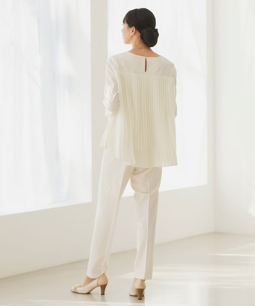 Rebloom(リブルーム Rebloom Reb loom)の「【洗える/セレモニースーツ/セットアップ対応】バックプリーツトップス 単品(シャツ/ブラウス・レディース・ネイビー/ベージュ/ブラック・L/M/S)」の10枚目の写真