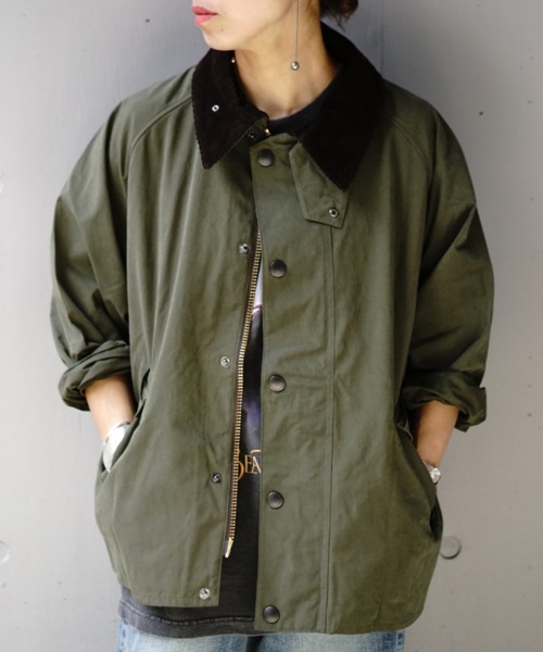 Barbour(バブアー)の「BARBOUR (バブアー) TRANSPORT/ピーチスキン コットン ショートレングスブルゾン(ブルゾン・レディース・その他10/ベージュ・38/36)」の2枚目の写真