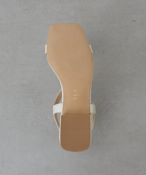 BEARDSLEY（ビアズリー）の「レザーカッティングサンダル（サンダル・レディース・ホワイト/ブラック・22.5cm/23cm/23.5cm/24cm/24.5cm）」の8枚目の写真