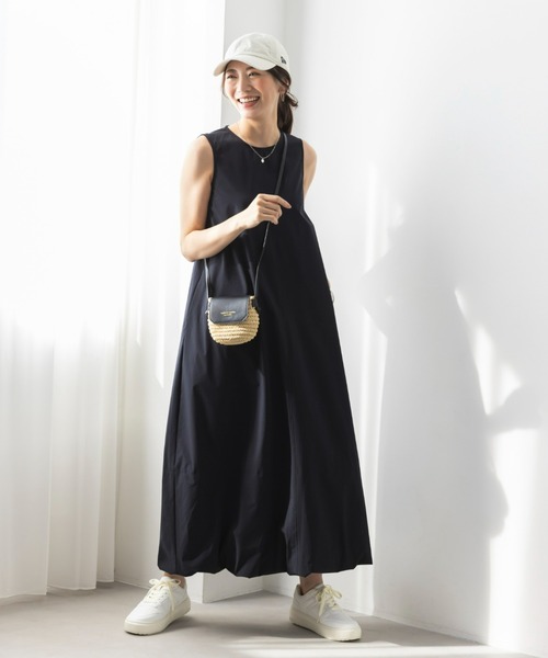 UNDOVE(アンドゥーブ)の「〈UNDOVE〉【はっ水/ストレッチ/UV対策/防シワ/接触冷感/アウトドア/普段着/水際アイテム/レジャー】はっ水バルーンワンピース(ワンピース・レディース・パープル/ブラック・X-LARGE/LARGE/MEDIUM/SMALL)」の13枚目の写真