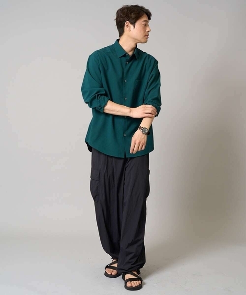 a.v.v(アーヴェヴェ)の「【接触冷感/イージーケア】ワイドシルエットシャツ【春リライト2】(シャツ/ブラウス・メンズ・グリーン/ブルー/チャコールグレー・46/50/48)」の16枚目の写真