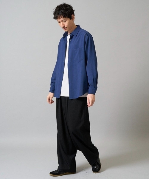 a.v.v(アーヴェヴェ)の「【接触冷感/イージーケア】ワイドシルエットシャツ【春リライト2】(シャツ/ブラウス・メンズ・グリーン/ブルー/チャコールグレー・46/50/48)」の8枚目の写真