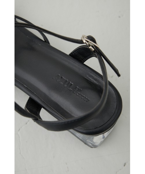 AZUL by moussy(アズールバイマウジー)の「クリアヒールナローストラップサンダル(サンダル・レディース・ブラック/クリア・SMALL/MEDIUM/LARGE)」の13枚目の写真