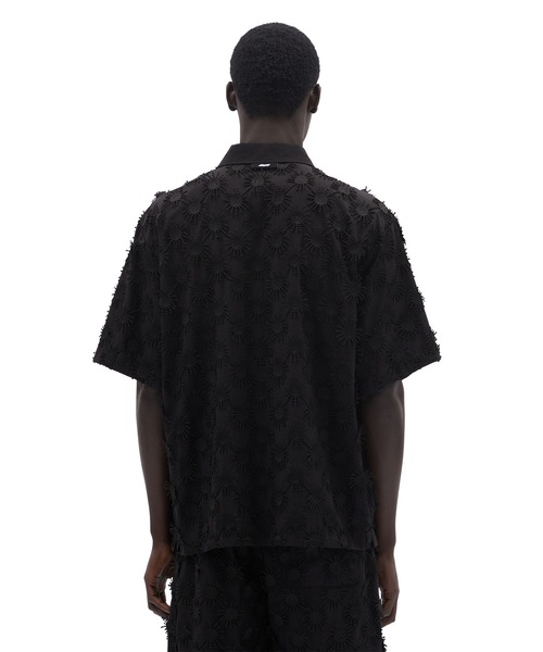 MSGM(エムエスジーエム)の「3D SUNNY マクラメコットンポプリンシャツ(シャツ/ブラウス・メンズ・ブラック/ホワイト・38)」の10枚目の写真