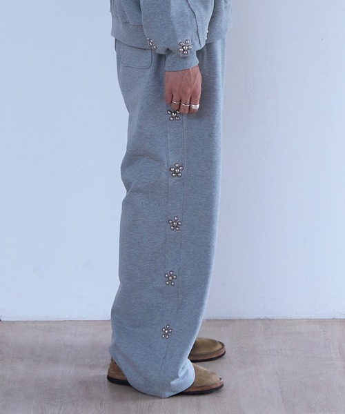 DISCOVERED（ディスカバード）の「DISCOVERED RAMPONI SWEAT PANTS（その他パンツ・メンズ・グレー/ブラック・1/3）」の4枚目の写真