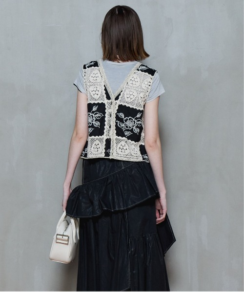 PRE-ORDER】2way Embroidery Vest