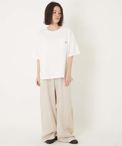 HOLLYWOOD RANCH MARKET(ハリウッドランチマーケット)の「Hエンブロイダリー ラウンドヘムTシャツ ウイメンズ(Tシャツ/カットソー・レディース・ナチュラル/ホワイト/ブラック/ネイビー・ONE SIZE)」の13枚目の写真