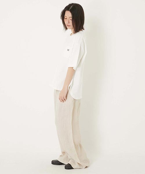 HOLLYWOOD RANCH MARKET(ハリウッドランチマーケット)の「Hエンブロイダリー ラウンドヘムTシャツ ウイメンズ(Tシャツ/カットソー・レディース・ナチュラル/ホワイト/ブラック/ネイビー・ONE SIZE)」の15枚目の写真