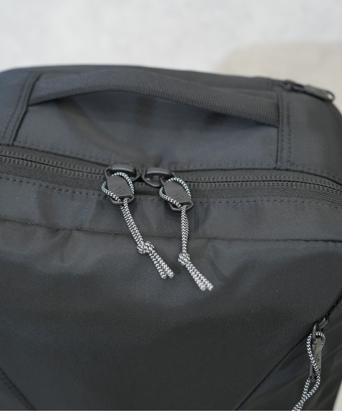 Samsonite Red(サムソナイトレッド)の「【SAMSONITE RED/サムソナイトレッド】 SAC'S BAR別注 バイアスジャック4D 2 ROOM BUSINESS PACK(バックパック/リュック・メンズ・ブラック・FREE)」の12枚目の写真