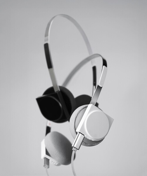 bpr BEAMS（ビーピーアール ビームス ）の「km5 / Lightwear Headphones Hp1（ヘッドフォン/イヤホン・レディース・ホワイト/ブラック・ONE SIZE）」の12枚目の写真