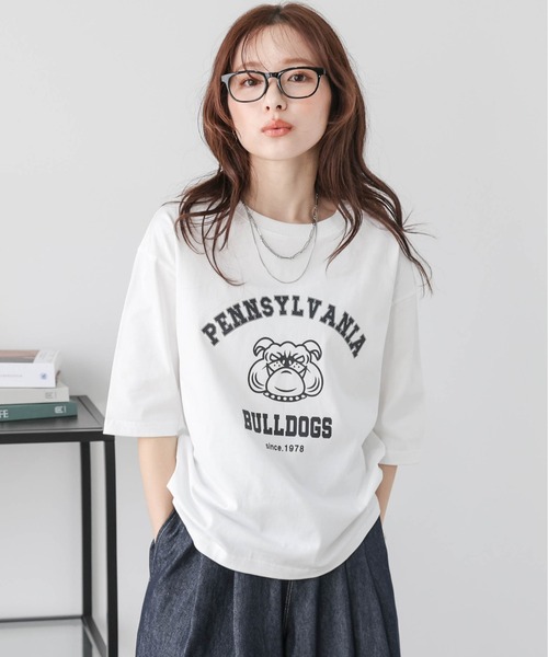 SUGAR BISKET(シュガービスケット)の「カレッジ風ロゴ Tシャツ(Tシャツ/カットソー・レディース・ブラック/ホワイト・フリー)」の6枚目の写真
