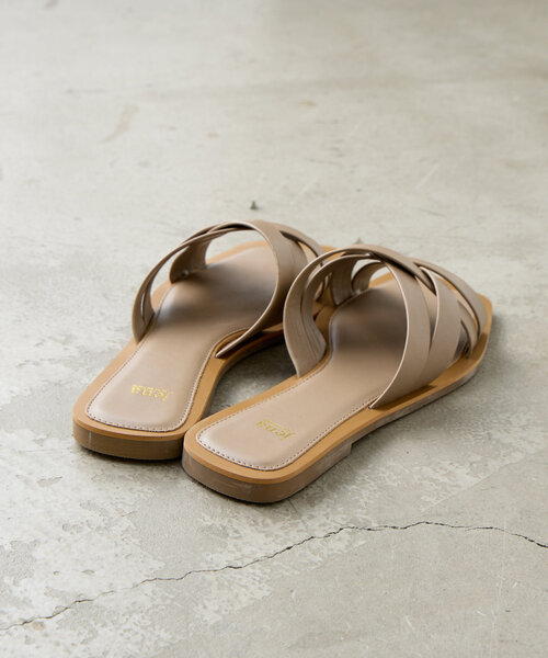 Jena espace merveilleux（ジェナ　エスパスメルヴェイユ）の「クロス編みサンダル（サンダル・レディース・ブラック/ベージュ・MEDIUM/LARGE）」の11枚目の写真