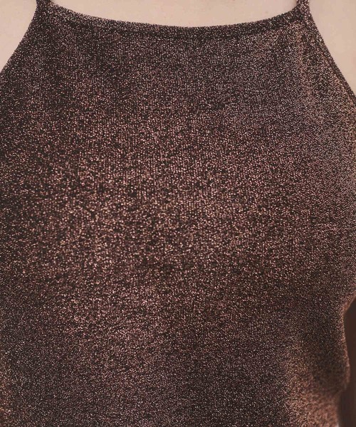 ENVYM（アンビー）の「ラメバッククロスキャミソール（キャミソール・レディース・ブラウン/ブラック/ホワイト・FREE）」の4枚目の写真