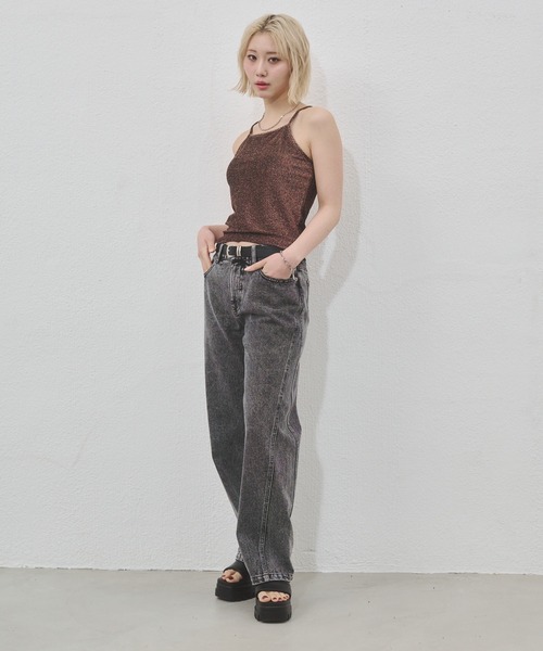 ENVYM（アンビー）の「ラメバッククロスキャミソール（キャミソール・レディース・ブラウン/ブラック/ホワイト・FREE）」の6枚目の写真