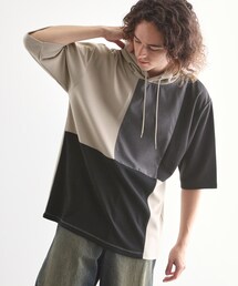 tk.TAKEO KIKUCHI（ティーケータケオキクチ）の「◆5分袖キリカエポンチフーディ（パーカー）」