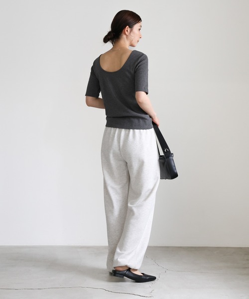select MOCA(セレクトモカ)の「バックオープンカップ付きハーフスリーブトップス(Tシャツ/カットソー・レディース・オフホワイト/チャコールグレー/ブラック・FREE/SMALL/LARGE)」の12枚目の写真