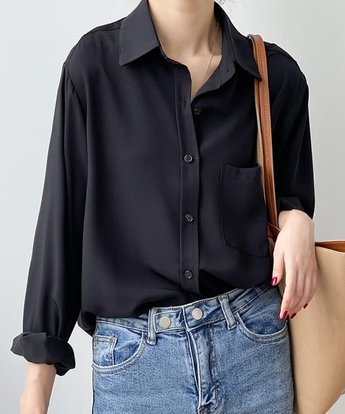 Forcement(フォースメント)の「胸ポケットあり上品長袖シャツブラウス(シャツ/ブラウス・レディース・ホワイト/ブラック/ブルー・FREE)」の2枚目の写真