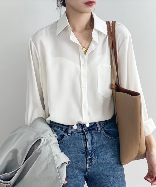 Forcement(フォースメント)の「胸ポケットあり上品長袖シャツブラウス(シャツ/ブラウス・レディース・ホワイト/ブラック/ブルー・FREE)」の7枚目の写真