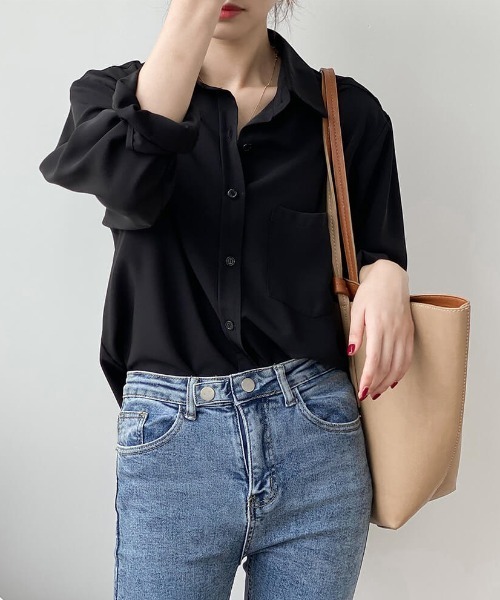Forcement(フォースメント)の「胸ポケットあり上品長袖シャツブラウス(シャツ/ブラウス・レディース・ホワイト/ブラック/ブルー・FREE)」の12枚目の写真