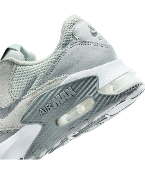 NIKE(ナイキ)の「ナイキ NIKE ナイキ エア マックス エクシー(スニーカー・レディース・グレー×ホワイト・23.0cm/23.5cm/24.0cm/24.5cm/25.0cm/25.5cm/26.0cm)」の2枚目の写真