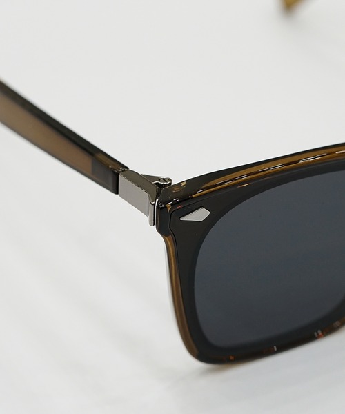 MinoriTY(マイノリティ)の「【MinoriTY】クラシックウエリントンサングラス メンズ ウィメンズ ユニセックス(サングラス・メンズ・ブラック/ブラウン・FREE)」の8枚目の写真