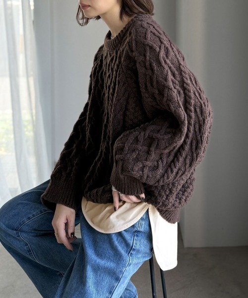 classicalelf(クラシカルエルフ)の「品よく、楽ちん。大人の余裕が漂う。シルケット素材 レイヤード ラウンドヘム 長袖 ロンTEE(Tシャツ/カットソー・レディース・チャコール/ベージュ/ブラック/オフホワイト・X-LARGE/SMALL/MEDIUM/LARGE)」の17枚目の写真