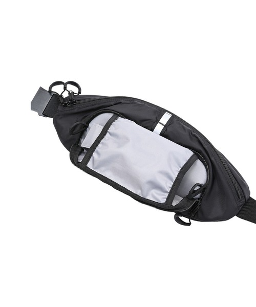NEW BALANCE（ニューバランス）の「ウエストボトルポーチ（ボディバッグ/ウエストポーチ・メンズ・ブラック・ONE SIZE）」の5枚目の写真