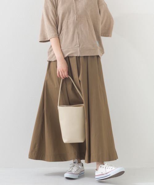 OMNES（オムネス）の「コットンポプリンギャザースカート（スカート・レディース・ベージュ/ブルー/イエロー/ブラック/モカ・MEDIUM/LARGE）」の11枚目の写真