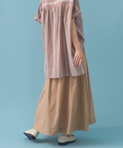 OMNES（オムネス）の「コットンポプリンギャザースカート（スカート・レディース・ベージュ/ブルー/イエロー/ブラック/モカ・MEDIUM/LARGE）」の18枚目の写真