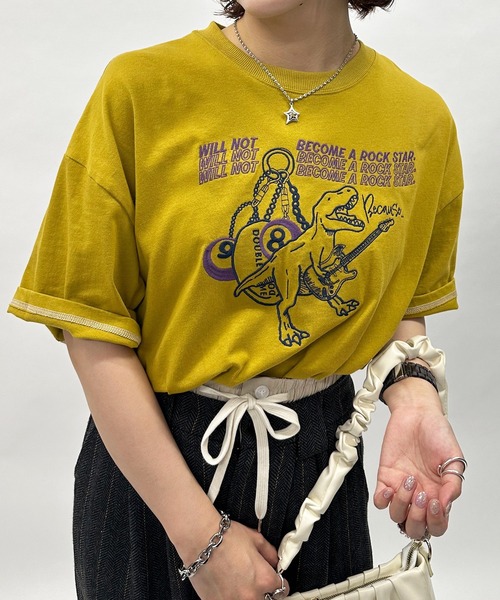 販売開始から大人気!!伝説のロックスターになりたい恐竜刺しゅうBIG