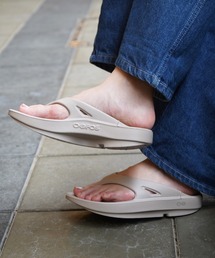 qualite | 【OOFOS/ウーフォス】O Original / リカバリーサンダル(パンプス)