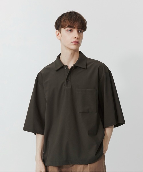 PUBLIC TOKYO(パブリックトウキョウ)の「Air tool リラックスコードポロ /ウォッシャブル/夏服/ストレッチ/伸縮性/通気性/防シワ性/UVカット/セットアップ(ポロシャツ・メンズ・ブラック/カーキ/ダークグレー・1/2)」の14枚目の写真