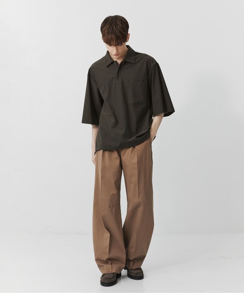PUBLIC TOKYO(パブリックトウキョウ)の「Air tool リラックスコードポロ /ウォッシャブル/夏服/ストレッチ/伸縮性/通気性/防シワ性/UVカット/セットアップ(ポロシャツ・メンズ・ブラック/カーキ/ダークグレー・1/2)」の15枚目の写真