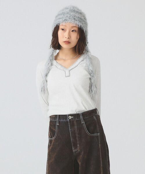 Ray BEAMS(レイビームス)の「ギャザー ブレード Vネック トップス(Tシャツ/カットソー・レディース・クリーム/ライトグレー/ブラック・ONE SIZE)」の8枚目の写真