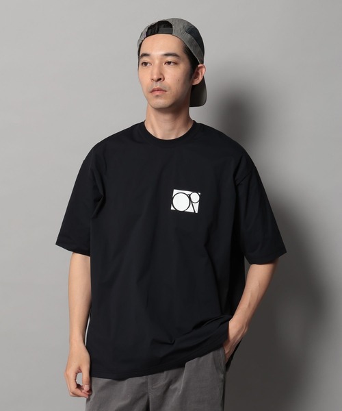 Ocean Pacific（オーシャンパシフィック）の「【Ocean Pacific(オーシャンパシフィック)】ロゴラッシュガードTシャツ[吸水速乾・UVカット・水陸両用]（Tシャツ/カットソー・メンズ・ブラック/ホワイト・MEDIUM/LARGE）」の11枚目の写真