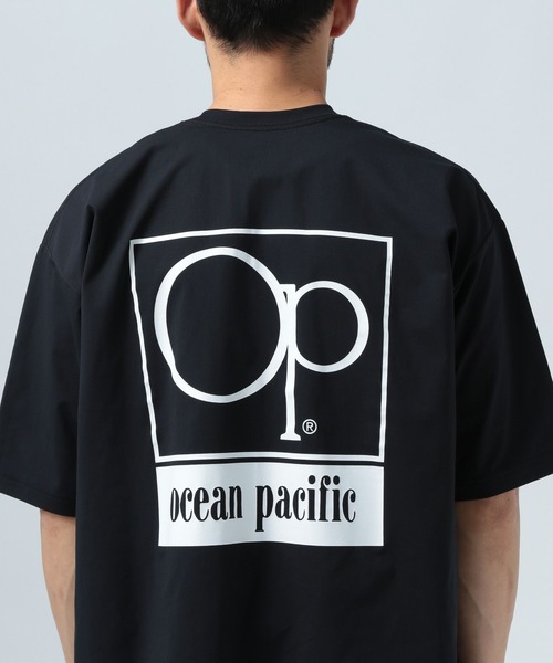 Ocean Pacific（オーシャンパシフィック）の「【Ocean Pacific(オーシャンパシフィック)】ロゴラッシュガードTシャツ[吸水速乾・UVカット・水陸両用]（Tシャツ/カットソー・メンズ・ブラック/ホワイト・MEDIUM/LARGE）」の22枚目の写真